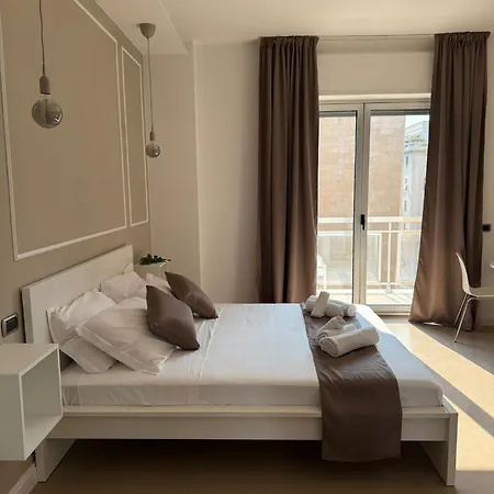 Rosa Bianca - Center