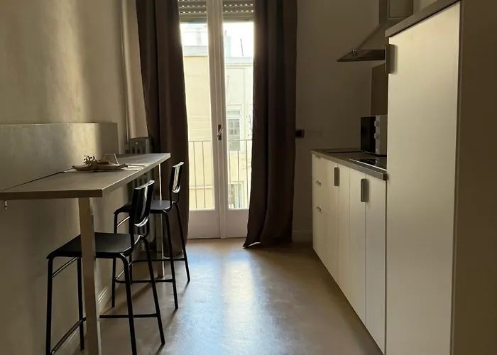 Rosa Bianca - Center